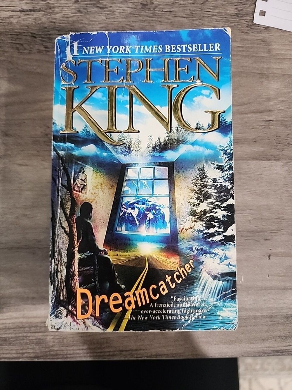 Dreamcatcher by Stephen King - ACCEPTABLE